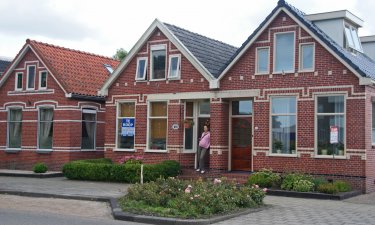 vrouw voor koopwoning